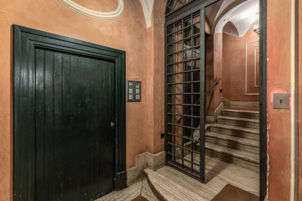 Domus Mondrian Luxury House Apartment Rome Exterior photo